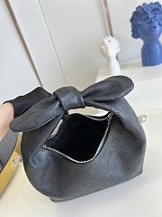 LV WHY KNOT PM BAG M20701 - 4