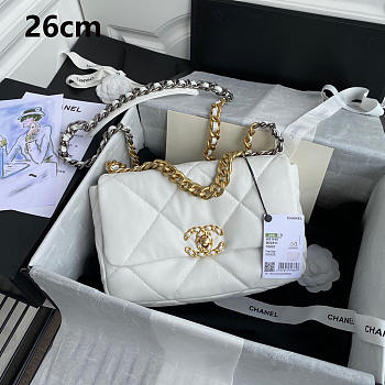 Chanel 19 Flap Bag 26cm 002
