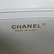 Chanel Flap Bag White AS3456 - 2