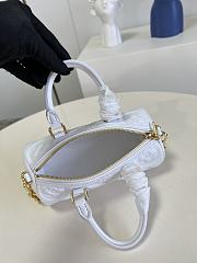 Louis Vuitton Papillon BB Handbag M59827 - 3