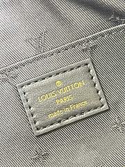 Louis Vuitton Papillon BB Handbag Black - 4