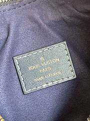 Louis Vuitton Loop bag 23cm M81166 - 5