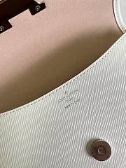 Louis Vuitton Buci Handbag 24.5cm M59386 - 4