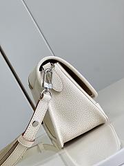 Louis Vuitton Buci Handbag 24.5cm M59386 - 5