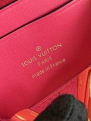 Louis Vuitton Twist M50282 23CM 02 - 5