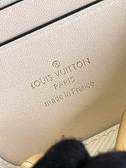 Louis Vuitton Twist M50282 23CM 03 - 6