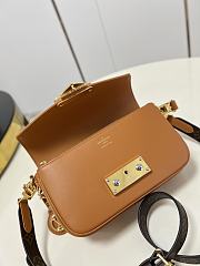 Louis Vuitton Swing Poch handbag M20393 02 - 6