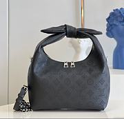 LV WHY KNOT PM BAG M20701 - 1