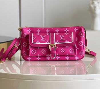 Louis Vuitton Maxi Pochette Accessoires Bag M46161