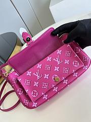 Louis Vuitton Maxi Pochette Accessoires Bag M46161 - 5