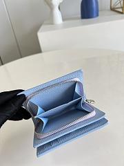 Louis Vuitton Clea Wallet M81529  - 3