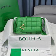 Bottega Veneta Cassette Bag 26cm 007 - 1