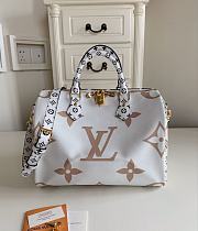 Louis Vuitton Monogram Speedy Beige Handbag 30cm 40391 - 1