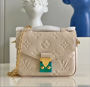 Louis Vuitton Pochette Metis Mini Bag White M81390