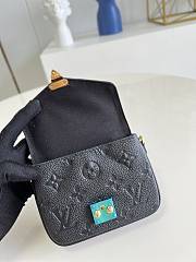 Louis Vuitton Pochette Metis Mini Bag Black M81390 - 3