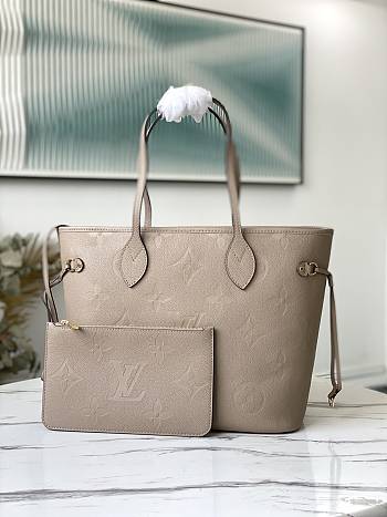 Louis Vuitton Neverfull Bag M45685