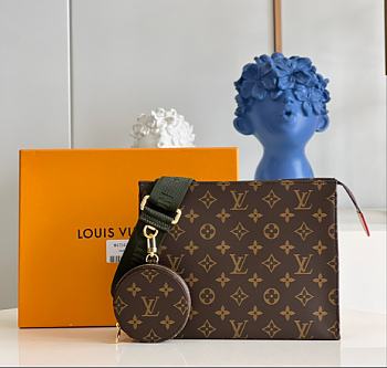 Louis Vuitton Pouch Crossbody Bag M47542