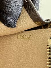 Louis Vuitton Pouch Crossbody Bag M47542 - 2