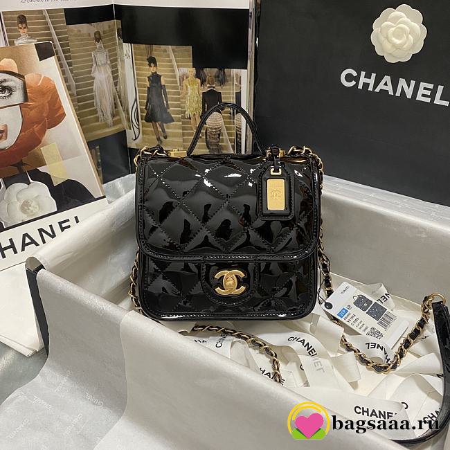 Chanel Mini Flap Bag Patent Leather 17cm  - 1