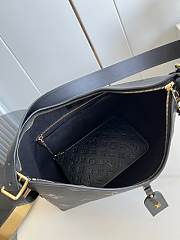 Louis Vuitton Carryall Bag M46289 - 6