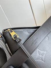 Louis Vuitton Carryall Bag M46289 - 4