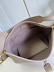 Louis Vuitton Carryall Bag M46289 02 - 5