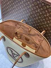 Louis Vuitton Raffia Handbag  - 4