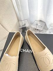 Chanel Loafer Beige And Black - 2