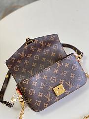 Louis Vuitton Pochette Shoulder Bag M46279 - 5