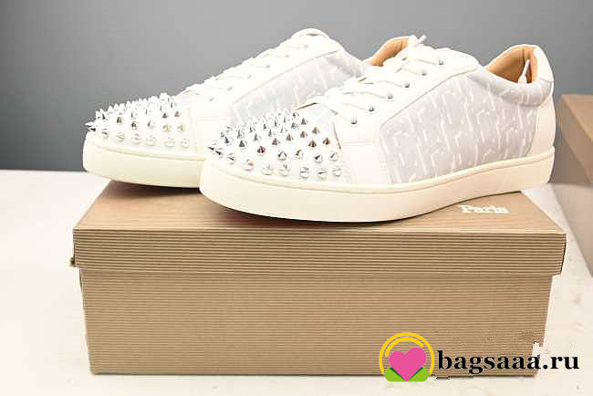 Christian Louboutin Flats Eure 43 (no discount) - 1