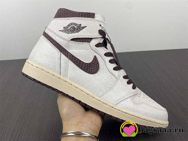AJ1 Eure 42(no discount) - 1