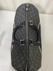 Louis Vuitton Keepall 40CM - 4