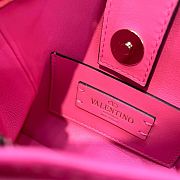 Valentino Garavani One Stud Handbag 21cm Pink - 4