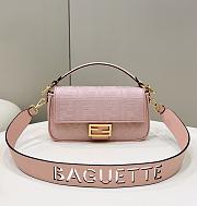 Fendi Baguette Crossbody Bag 27cm Pink - 1
