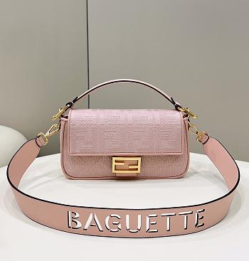 Fendi Baguette Crossbody Bag 27cm Pink