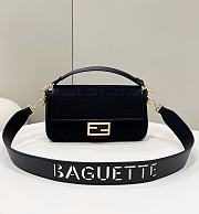 Fendi Baguette Crossbody Bag 27cm Black - 1