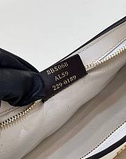 Fendi O-Lock Clutch Bags White - 2