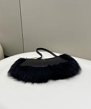 Fendi O-Lock Clutch Bags Black - 4