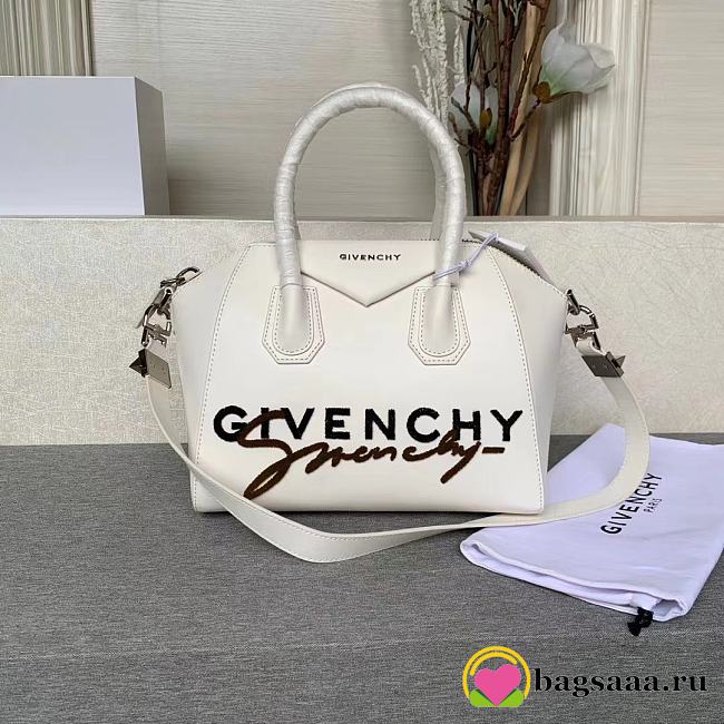 Givenchy Antigona Hanbag White - 1