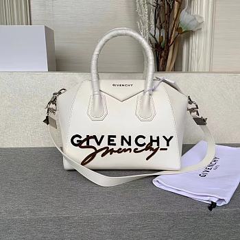 Givenchy Antigona Hanbag White