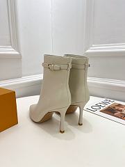 Louis Vuitton Heel 8.5CM White - 3