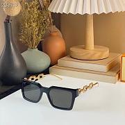 Louis Vuitton Sunglasses 03 - 2