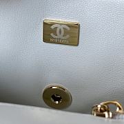 Chanel Flap Handle Bag Lambskin 20cm White - 3