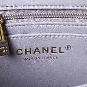 Chanel Flap Handle Bag Lambskin 20cm purple - 3