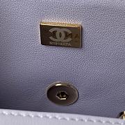 Chanel Flap Handle Bag Lambskin 20cm purple - 2