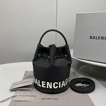 Balenciaga Bucket Bag Black