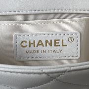 Chanel Flap Bag White AS1160 17cm - 4