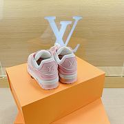 Louis Vuitton Trainer Sneakers Pink - 3