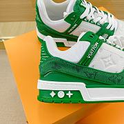 Louis Vuitton Trainer Sneakers Green 02 - 3