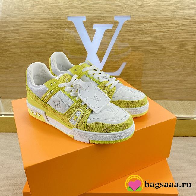 Louis Vuitton Trainer Sneakers Light Yellow - 1